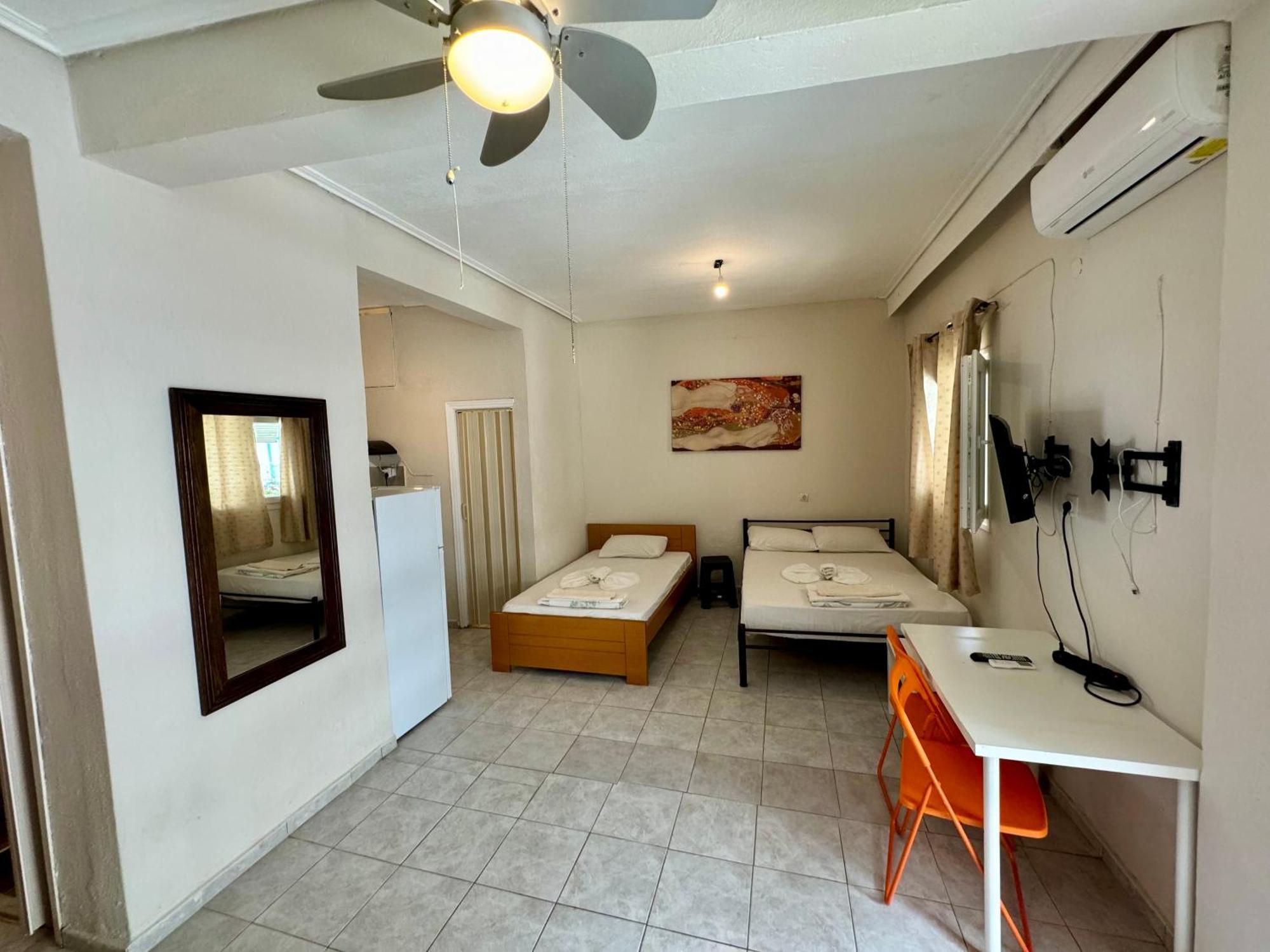 Seaside Apartments & Rooms Kampouri Stomion  Exterior photo