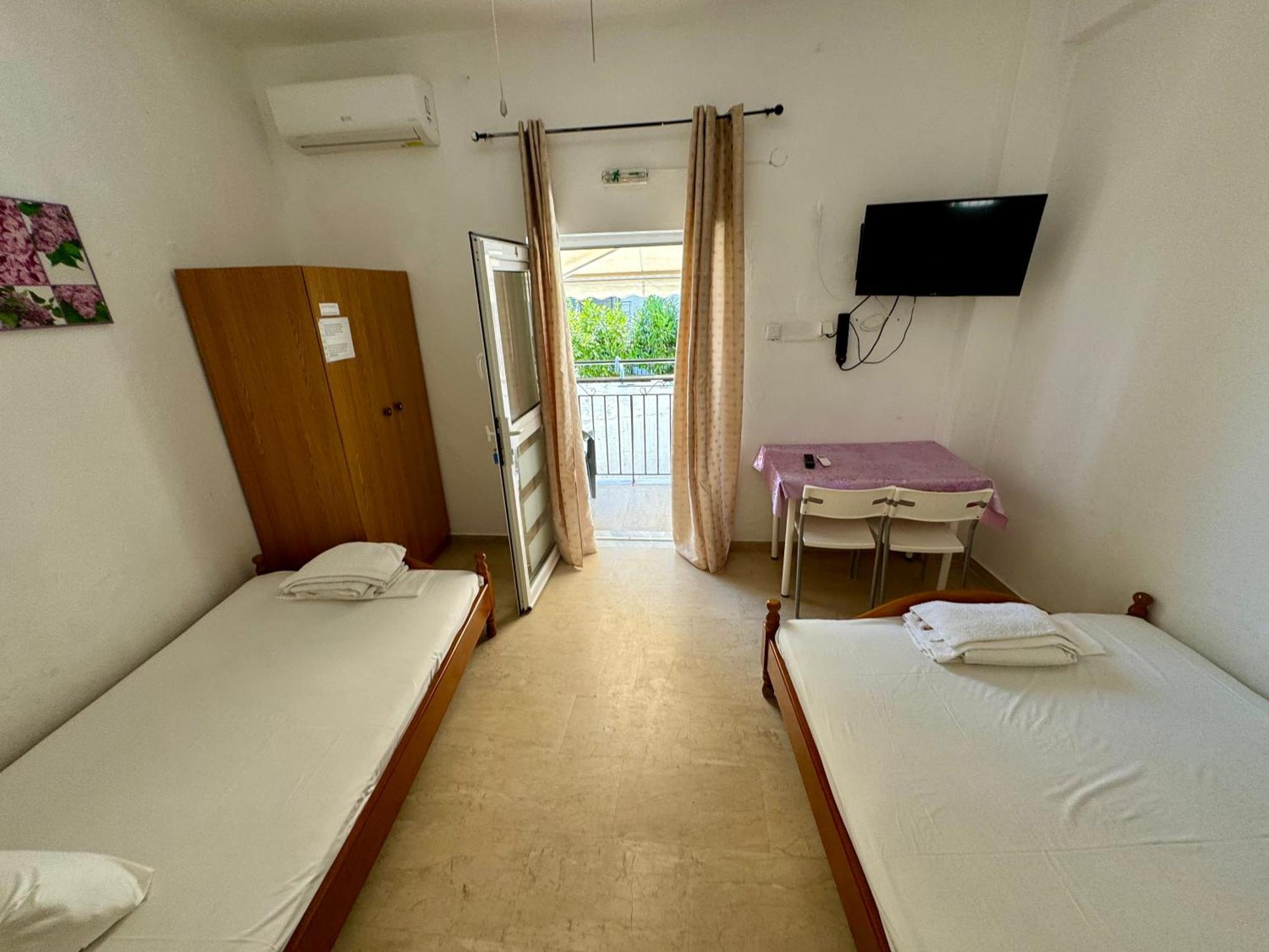 Seaside Apartments & Rooms Kampouri Stomion  Exterior photo